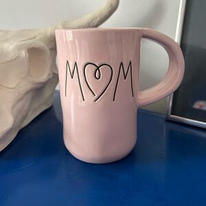 Rae Dunn Large Light Pink Mom with a Heart Mug